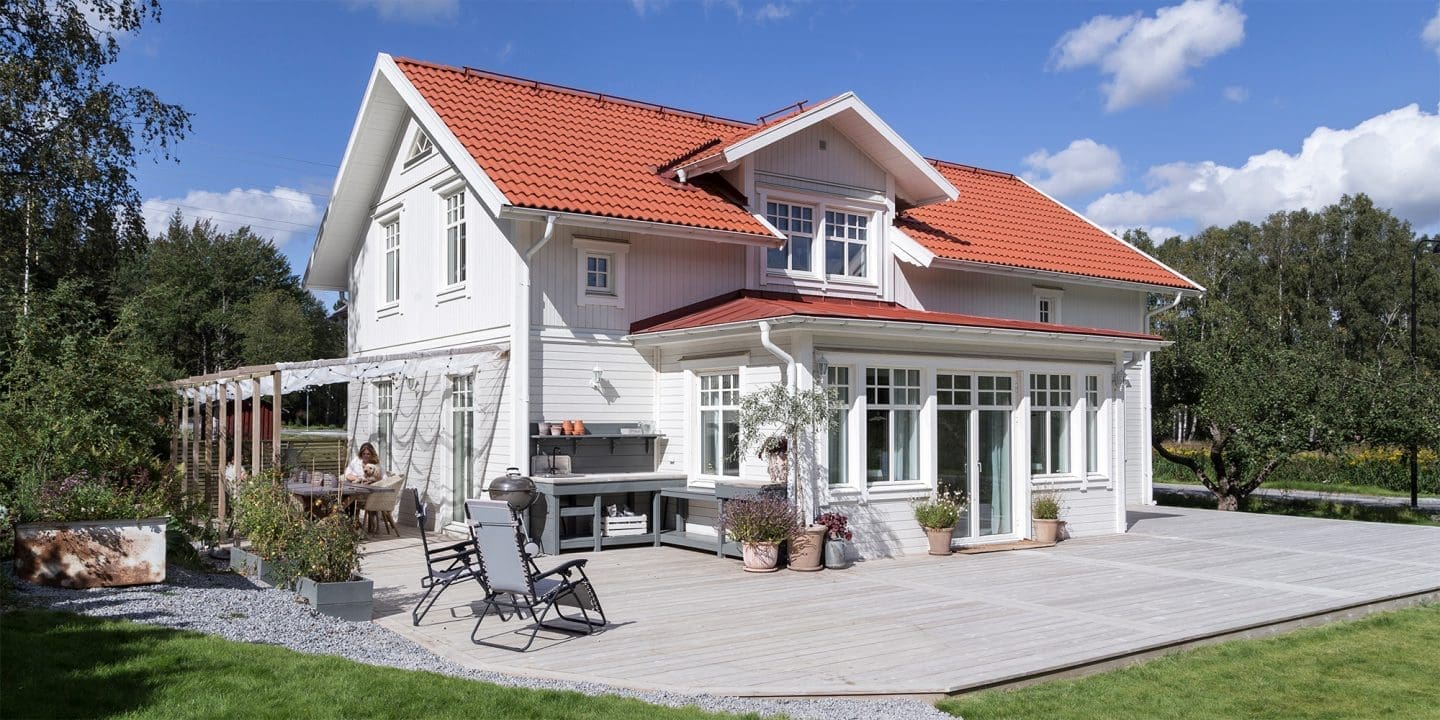 Terrasse pflegen: Holzdielen