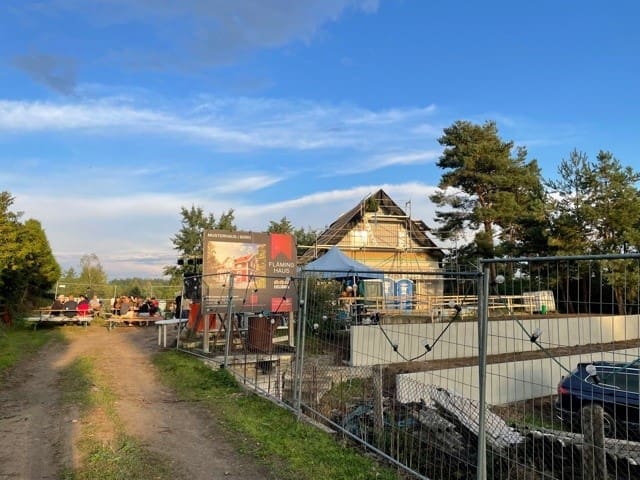 Einweihung des Eksjöhus-Musterhauses im brandenburgischen Trebbin-Glau