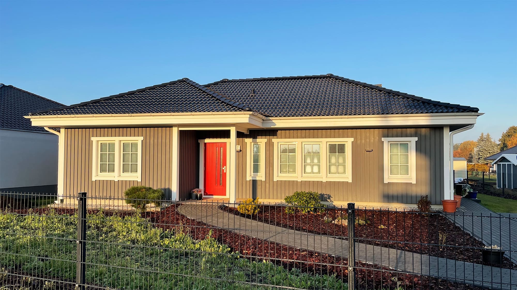 Anthrazitfarbenes Tidö von Eksjöhus in Frankfurt an der Oder