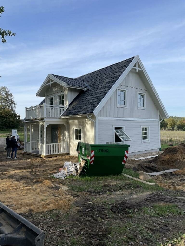 Ein Ekenäs nach Wunsch in hellem Grau
